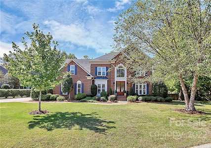 908 Sydney Dr Charlotte, NC 28270