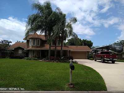 357 Oak DR S Fleming Island, FL 32003