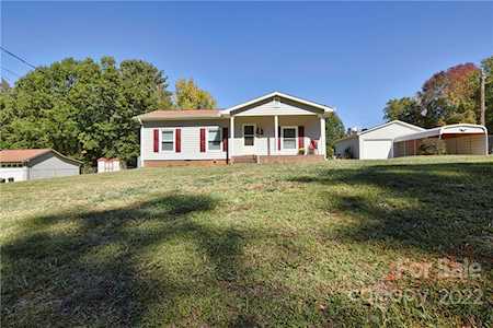 1025 Confederate Ave Lancaster, SC 29720