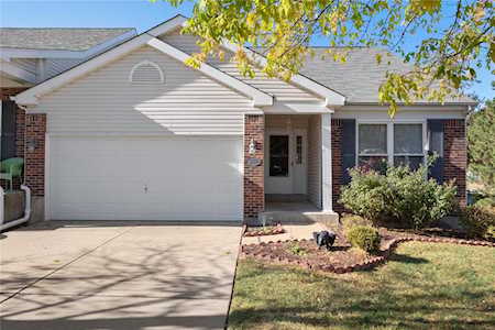 502 Angelique Place St Charles, MO 63303