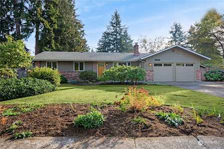 10421 NE 143rd Place Kirkland, WA 98034