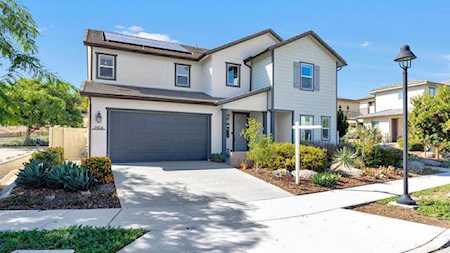 2904 Starry Night Drive Escondido, CA 92029