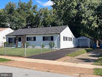 19 Onaway Place New Castle, DE 19720