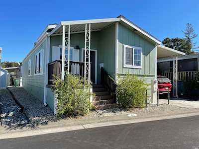 48 Redwing Drive #172 Santa Rosa, CA 95409