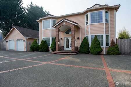 1814 S Jackson Ave Tacoma, WA 98465