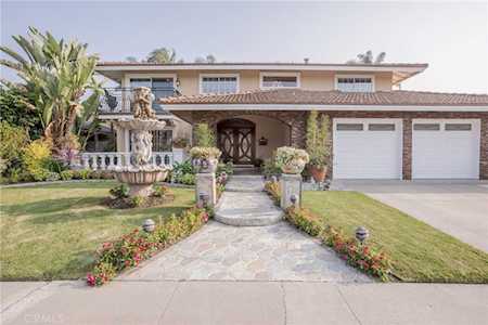9680 La Esperanza Ave Fountain Valley, CA 92708