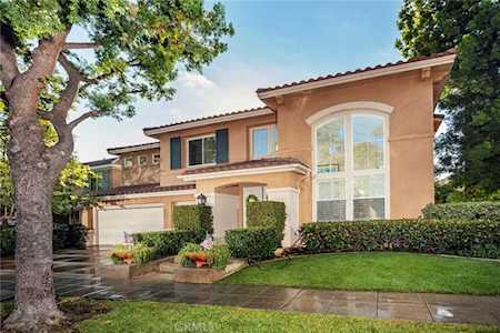 35 Cedarbrook Irvine, CA 92620