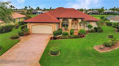 28451 Del Lago Way Bonita Springs, FL 34135