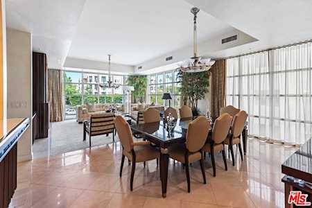 10380 Wilshire Blvd #202 Los Angeles, CA 90024