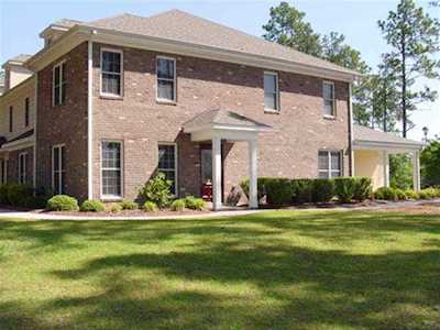 106 Longwood Place Aberdeen, NC 28315