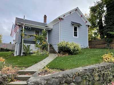 122A Mechanic St Marlborough, MA 01752