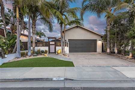 1510 Lakeside Ln Huntington Beach, CA 92648