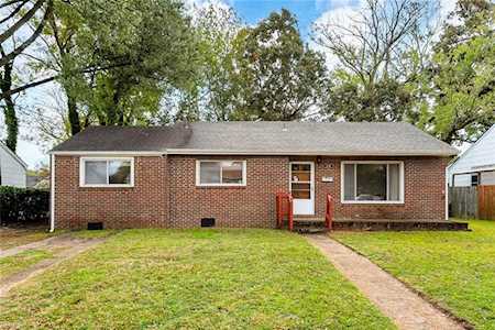 1536 Janke Rd Virginia Beach, VA 23455