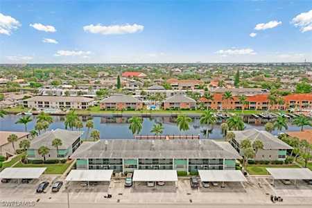 4427 Country Club Blvd #H10 Cape Coral, FL 33904