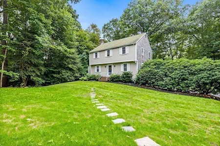 128 Old Forge Rd Scituate, MA 02066