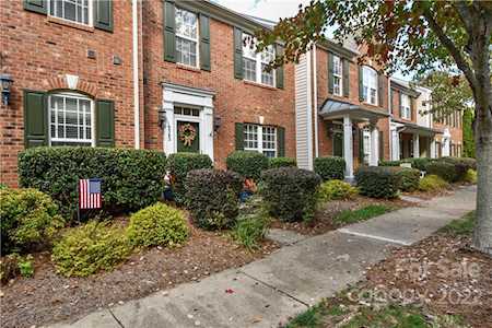 19362 Makayla Ln Cornelius, NC 28031