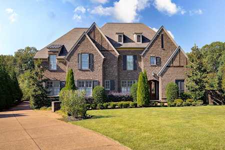 2874 Rue Jordan Cv Germantown, TN 38138