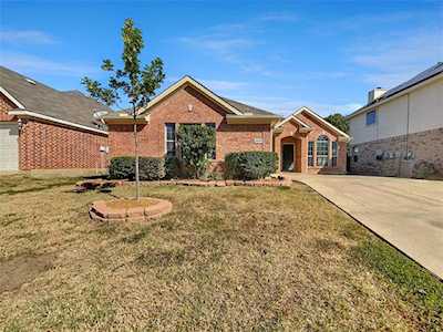 4944 Sunset Ridge Drive Fort Worth, TX 76123