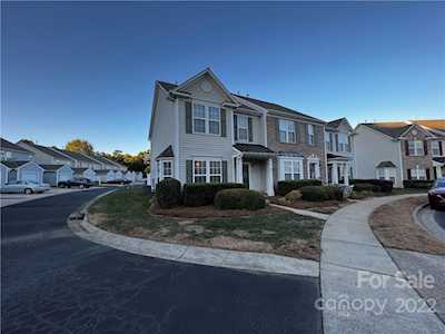 4609 Forestridge Commons Dr Charlotte, NC 28269