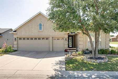 9009 Bradford Street Denton, TX 76207