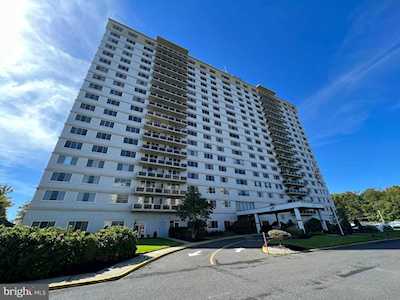 18401607 7 Frontage Rd Cherry Hill, NJ 08034