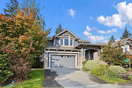 6807 141st Ct NE Redmond, WA 98052