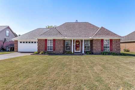 4691 Shadow Field Ln Bartlett, TN 38002