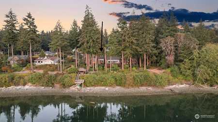 15800 Nesika Bay Rd NE #32 Poulsbo, WA 98370