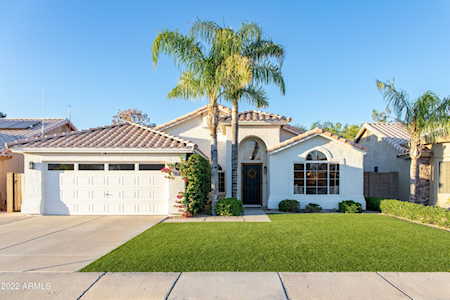 8534 W Charleston Avenue Peoria, AZ 85382