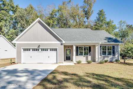 263 Double Eagle Road Burgaw, NC 28425