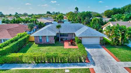 17679 Woodview Terrace Boca Raton, FL 33487