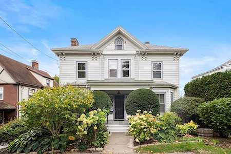 30 Hawthorne Street Watertown, MA 02472