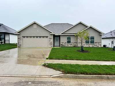 3504 Gray Birch DR Columbia, MO 65202