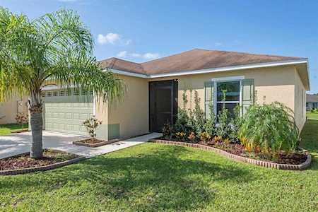 4309 Cinemark Ct Mulberry, FL 33860
