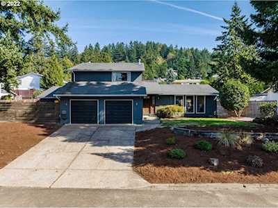 9630 SE Wessex WAY Happy Valley, OR 97086