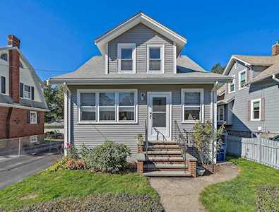 11 Farrell St Quincy, MA 02169