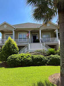2370 Cross Timbers Dr Mount Pleasant, SC 29464