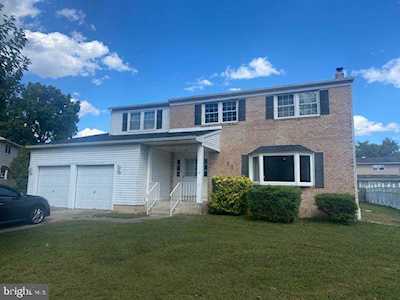 55 Massey Dr Sewell, NJ 08080