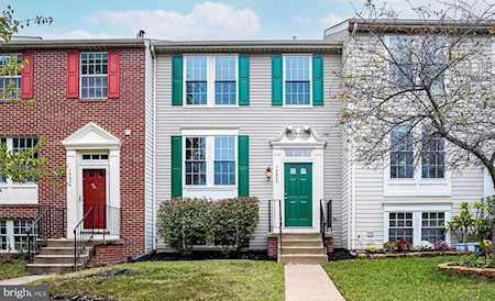 14622 Croatan Dr Centreville, VA 20120