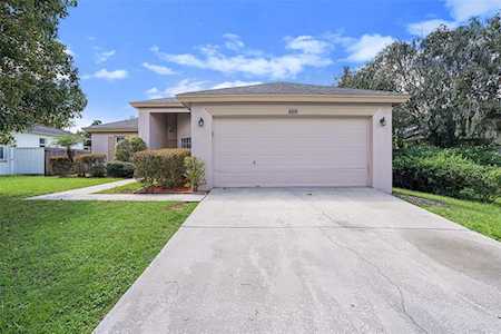 669 Lakemont Dr Brandon, FL 33510