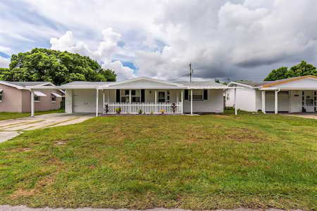 4829 Blossom Dr Holiday, FL 34690