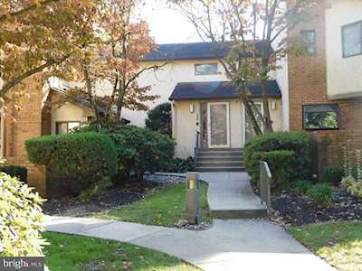 612 Augusta Circle Mount Laurel, NJ 08054