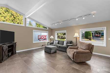 17513 199th Ave NE Woodinville, WA 98077