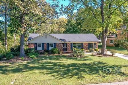 3100 Plentywood Dr Matthews, NC 28105