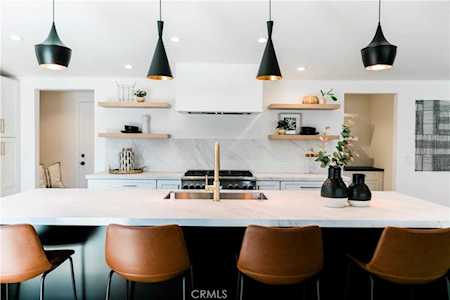 343 Esther St Costa Mesa, CA 92627