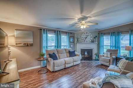 3847 W Denneys Rd Dover, DE 19904