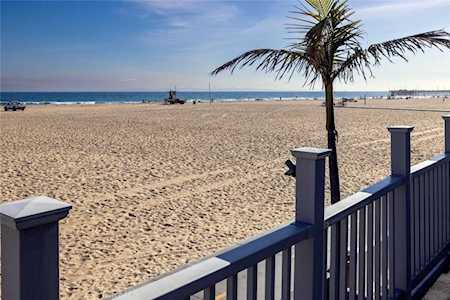 1708 W Oceanfront Newport Beach, CA 92663