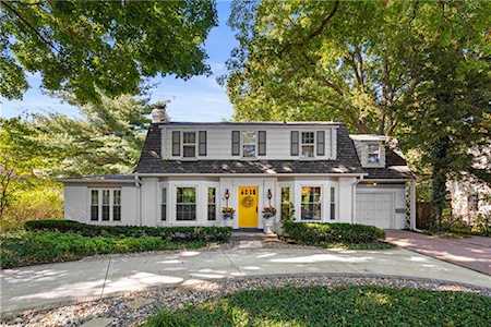 4240 Brookridge Dr Fairway, KS 66205