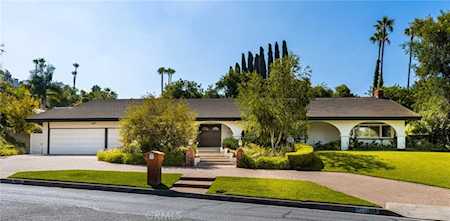 11912 Skyline Drive Santa Ana, CA 92705