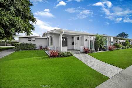 1660 Monterey Rd #M2-9L Seal Beach, CA 90740